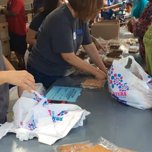 Our love to you and our heartfelt tummy thanks, Haole Brownie Express line! We. heart. you. :D !!!