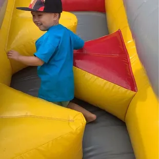 Son son having Fun at Ho&apos;olaulea