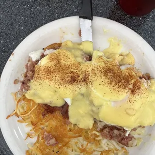 Corned Beef Hash Benedict