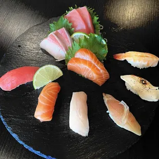 THANKSGIVING SPECIAL DINNER (Daily after 3pm).
6pcs sashimi + 6pcs sushi $23.95