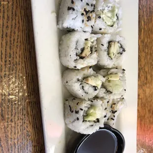 Cucumber and avocado roll