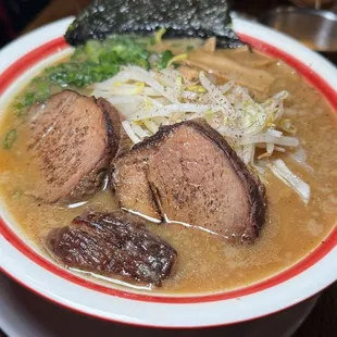 TONKOTSU JIRO RAMEN