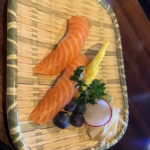 Salmon Nigiri