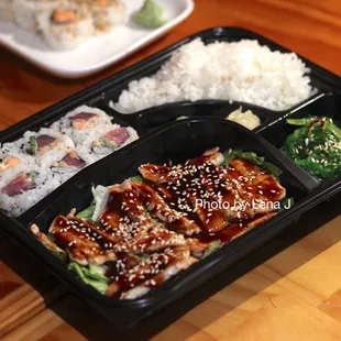 Chicken Bento Box ($18.95) - chicken teriyaki, spicy tuna maki, seaweed salad, white rice