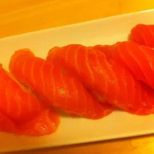 King salmon nigiri; Kamiza