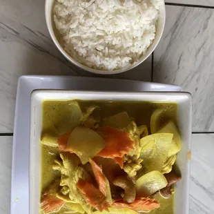 Yellow Curry with fragrant rice