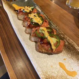 A13. Crispy Rice with Spicy Tuna (4pc)