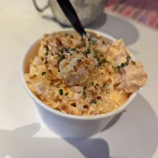 a bowl of macaroni and cheese