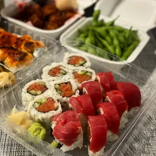 Spicy Tuna Roll &amp; Hawaiian Roll
