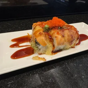 Paradise roll with baked Salmon
