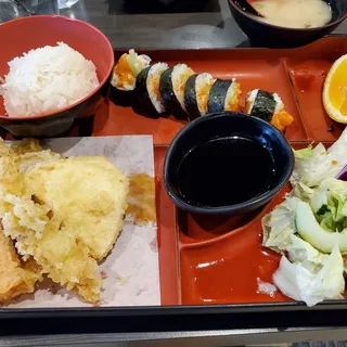 Spicy salmon Roll