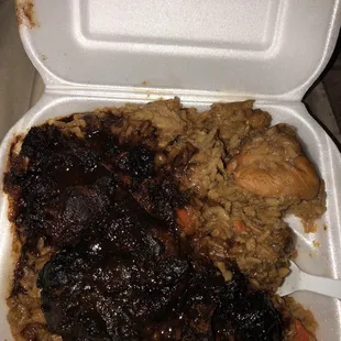 Only 3 oxtails ... come on ...especially when I asked before I ordered .. .. you potentially lost a customer .