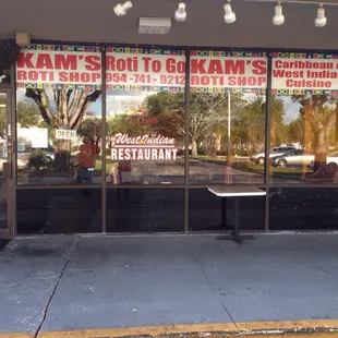 Storefront of Kam&apos;s.