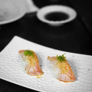 Omakase Nigiri @whaevaeats