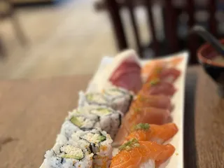 Bashamichi Sushi and Bar