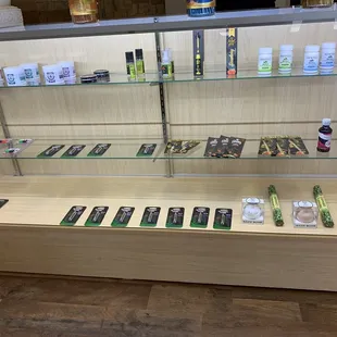 Pain lotion , Oils , carts , cbd pills , bath bombs