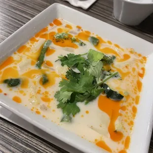 Small Tom Kha Soup