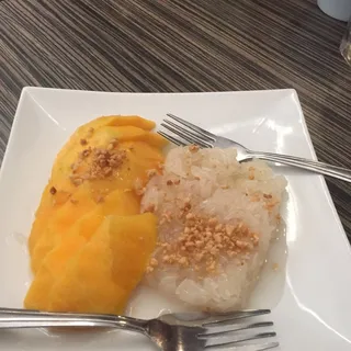 Sweet Rice with Mango