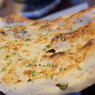 Garlic naan