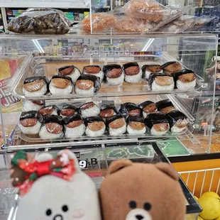 Musubi, boiled peanuts, and more!