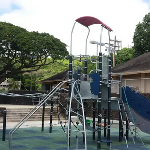 New jungle gym equipment........