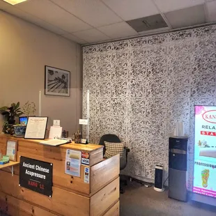 Front reception desk at Kang Le Relaxing Station.