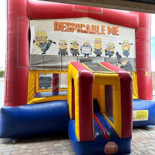 Castle Style Bouncer with an Arch. This picture was taken right after cleaning