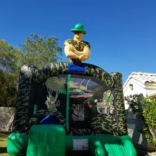 Camouflage combo bouncer