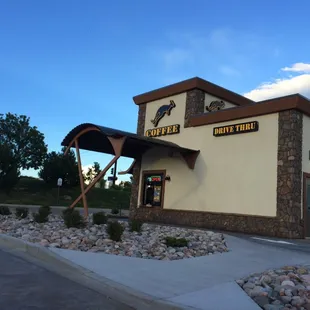 Drive on up... From the left or the right!