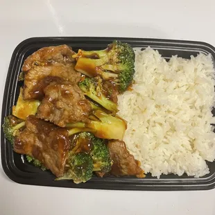 beef with broccoli