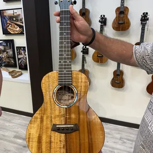 An example of one of their beautiful Yukaleles.