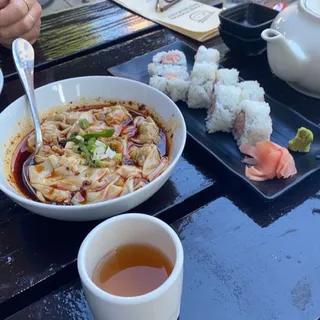 Spicy Tuna Roll (8 pcs)