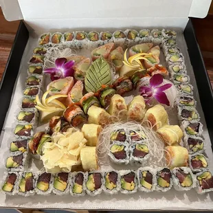 sushi, food, sashimi, sushi and sashimi