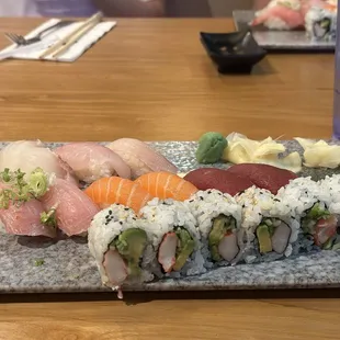 Nigiri Sushi Sampler 9 pieces