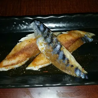 Mackerel sushi
