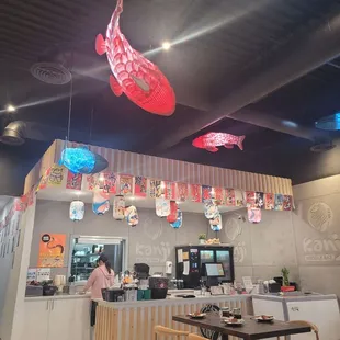 Restaurant decore