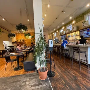 Seating &amp; Bar Area