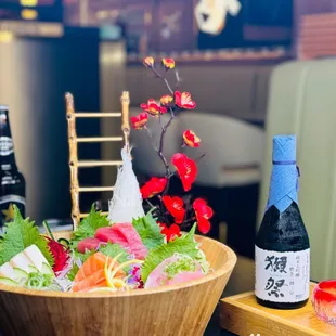 sushi and sashimi, interior