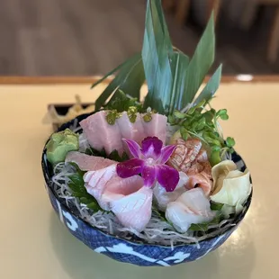 15 pieces of sashimi