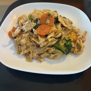 Pad see ew