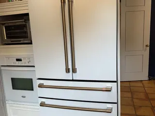 Harry's Tv Video & Appliances