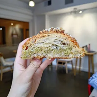 pistachio croissant