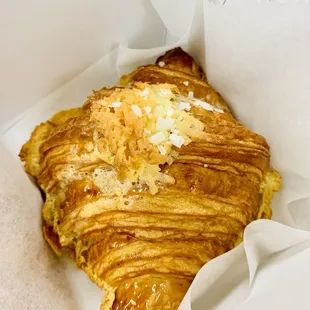 coconut croissant