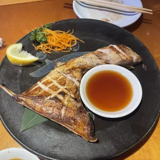 Hamachi Kama