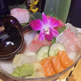 Pacific Surf for 4 (Boat)