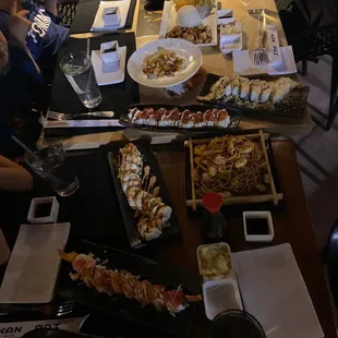 sushi and sashimi, interior