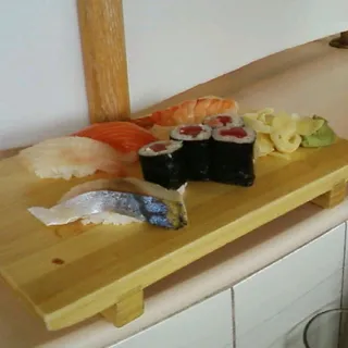 Sushi Sampler