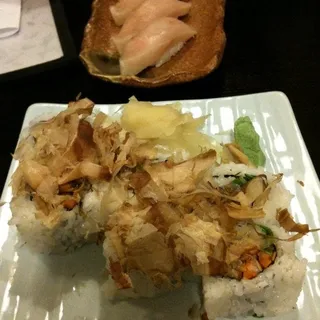 Salmon Skin Roll