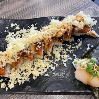 Spicy Scallop Hand Roll