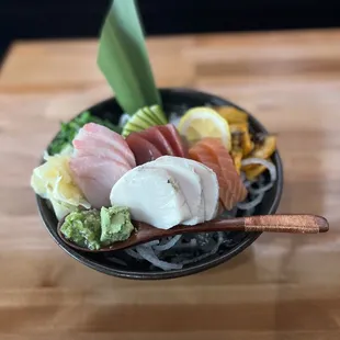 Mix sashimi